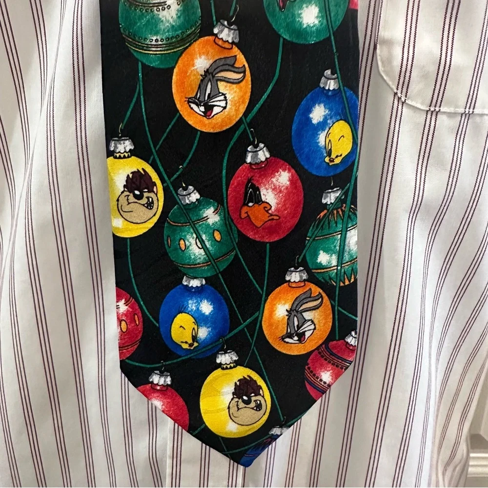 Looney Tunes Vintage Christmas Decorations Necktie 1995
